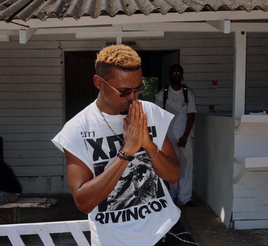 El Prince drops “Hala” dedicated to the everyday people going through Life.